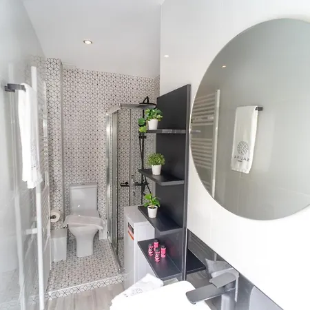 Salina Premium Residences Apartment