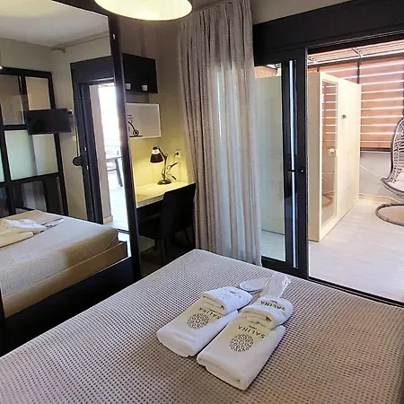 Salina Premium Residences Apartment